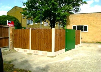 Timber Closeboard Fencing – St Georges School Enfield