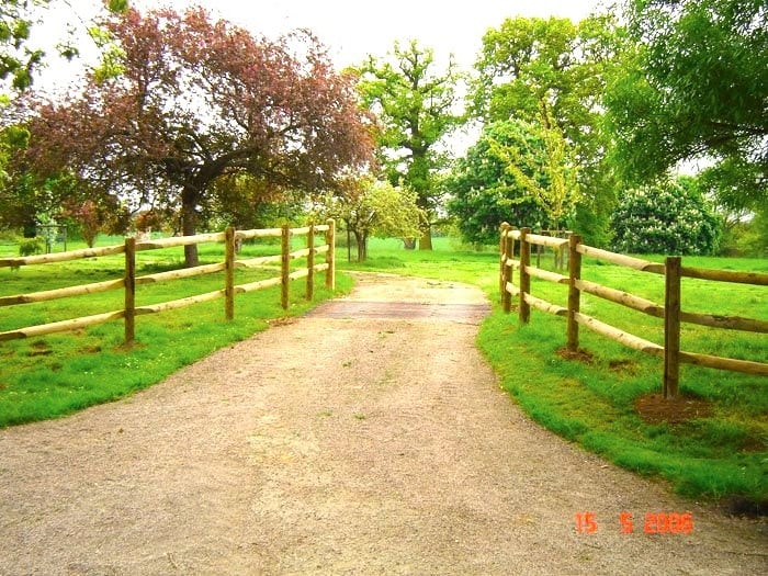 Timber Post & Rail Fencing Essex – Essex Showground