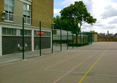 Wire Mesh Sports Fencing – Stratford School – London