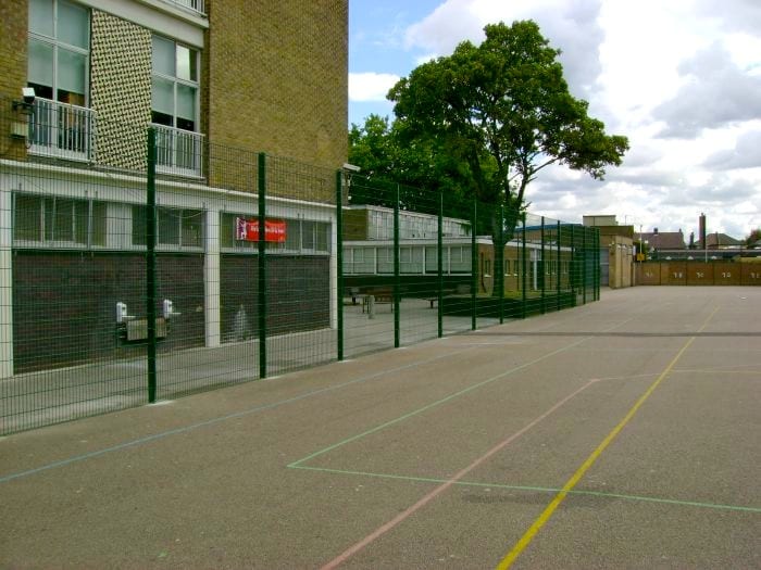 Wire Mesh Sports Fencing – Stratford School – London