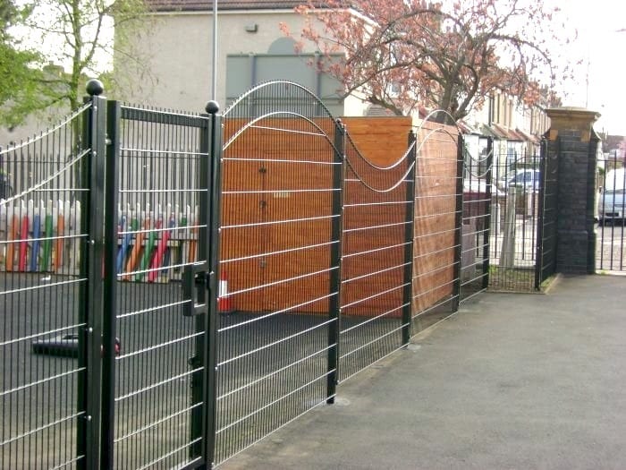 Wire Mesh Fencing – Uphall Primary School – Ilford