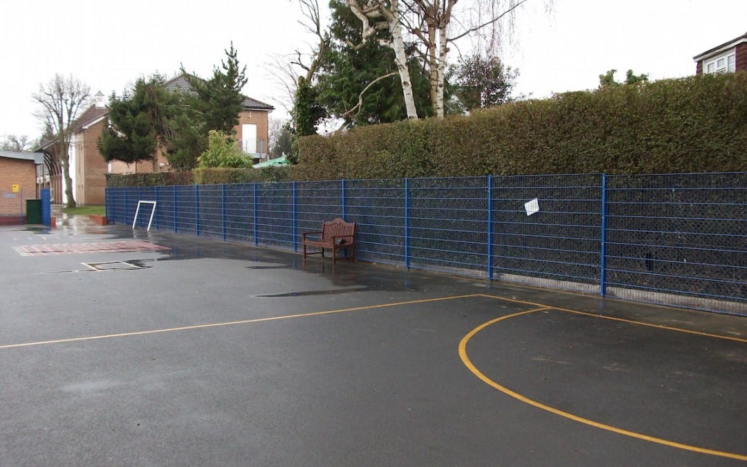 Wire Mesh Fencing – St Martins School – Watford London