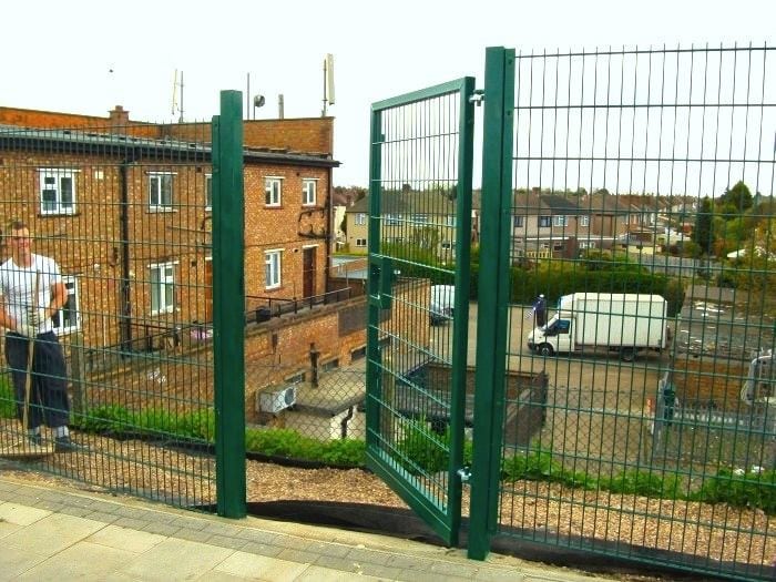 Wire Mesh Fencing Essex – Elm Park Regeneration – Elm Park Station Essex