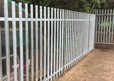 Steel Palisade Fencing – Bolt and Heeks School – Hatfield