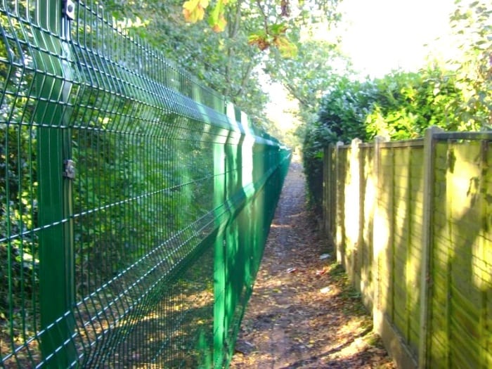 Wire Mesh Fencing – St Martins School – Brentwood Essex